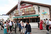 Heinz Wurst- und Hühnerbraterei (©Foto. Martin Schmitz)